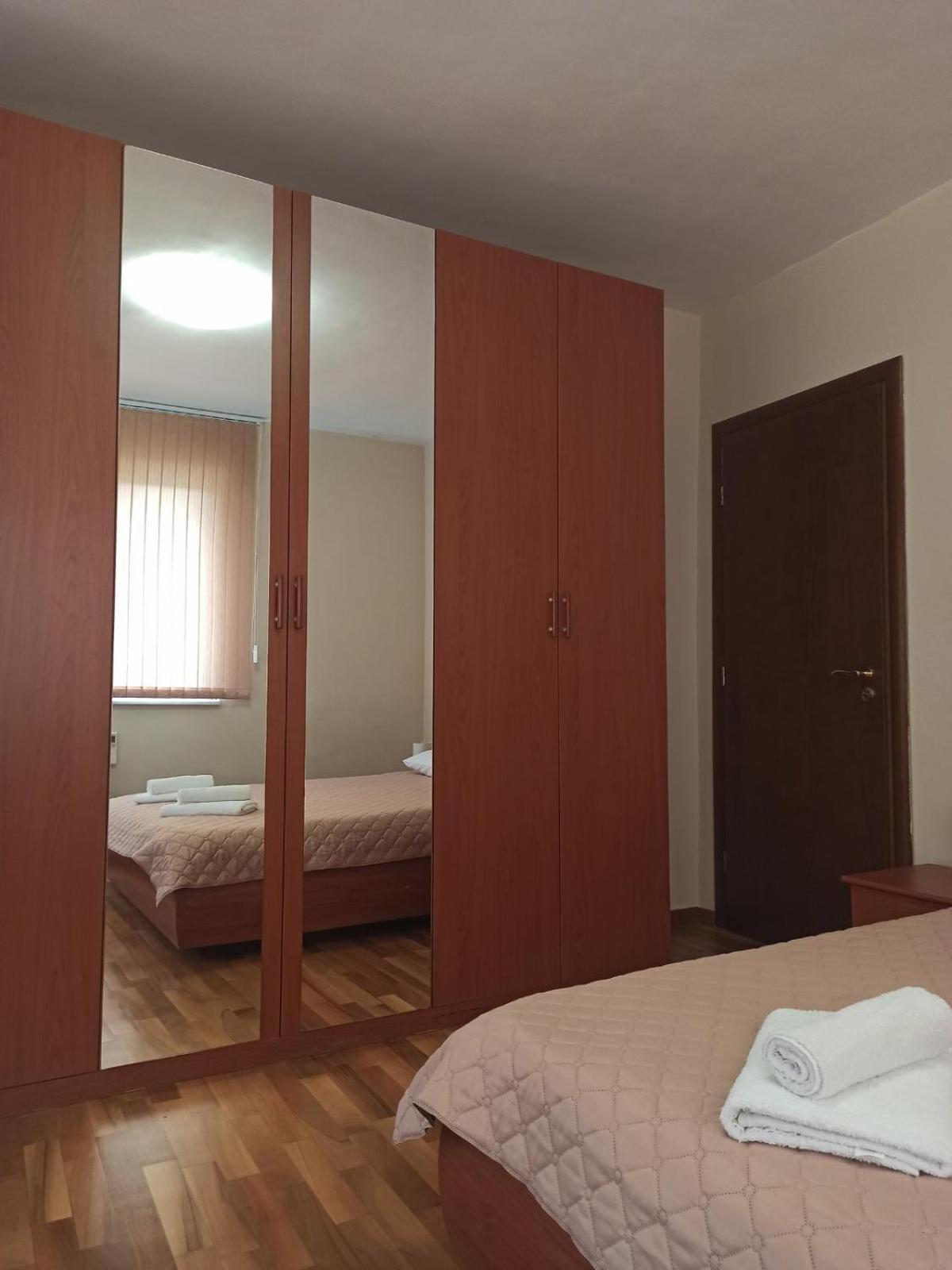 Statevi Guest Apartment Welingrad Zewnętrze zdjęcie