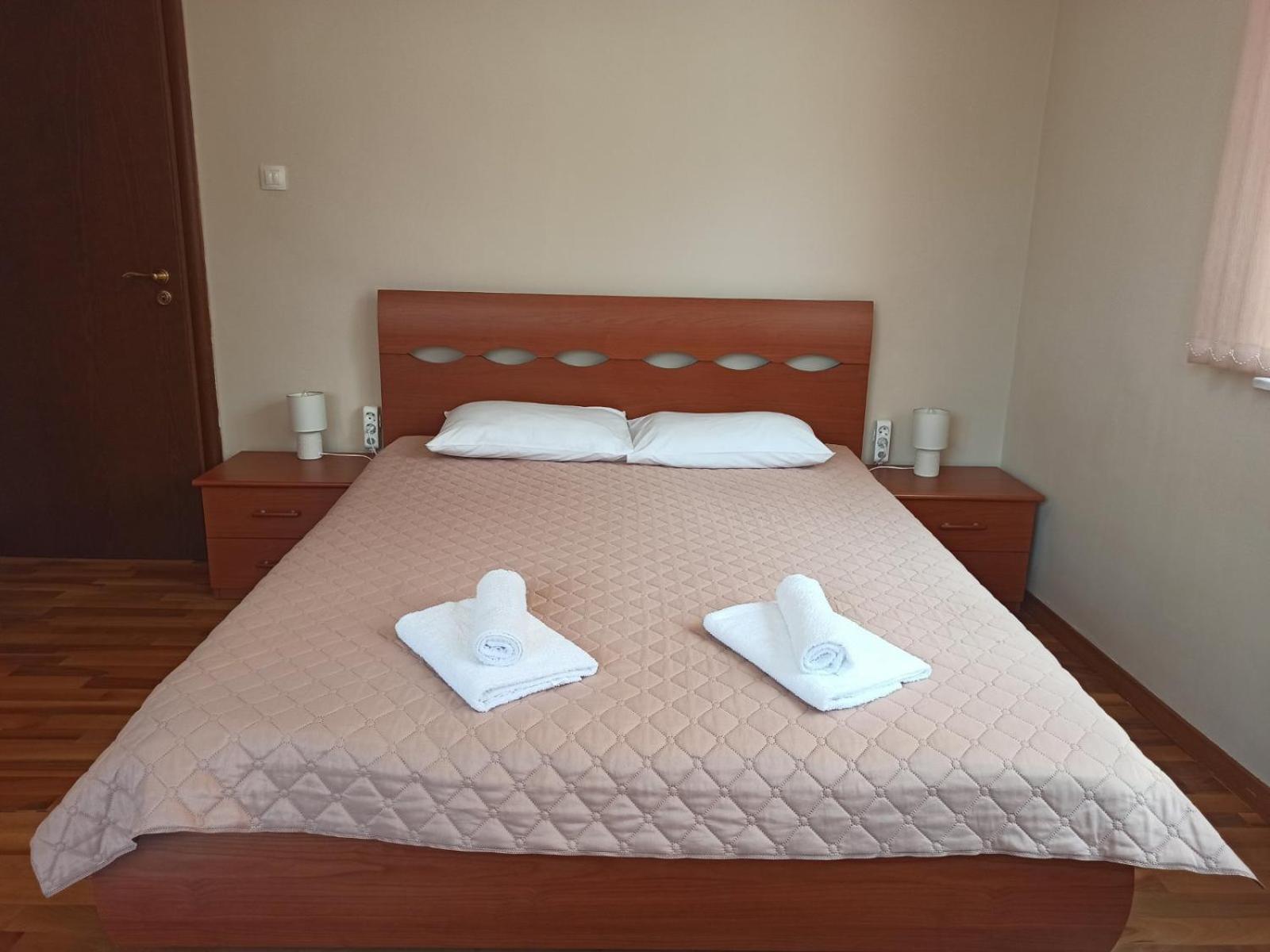 Statevi Guest Apartment Welingrad Zewnętrze zdjęcie